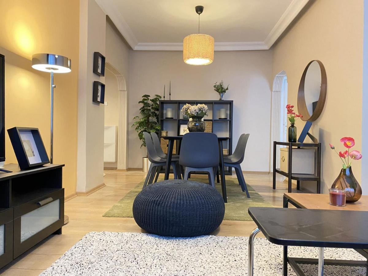 Chic Flat Near Shopping Malls In Sisli Leilighet Istanbul Eksteriør bilde